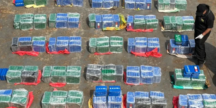 Decomisan en Honduras al menos 1.3 toneladas de cocaína