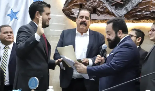 Congreso de Honduras elige a funcionarios de segundo grado y luego sesiona a puerta cerrada