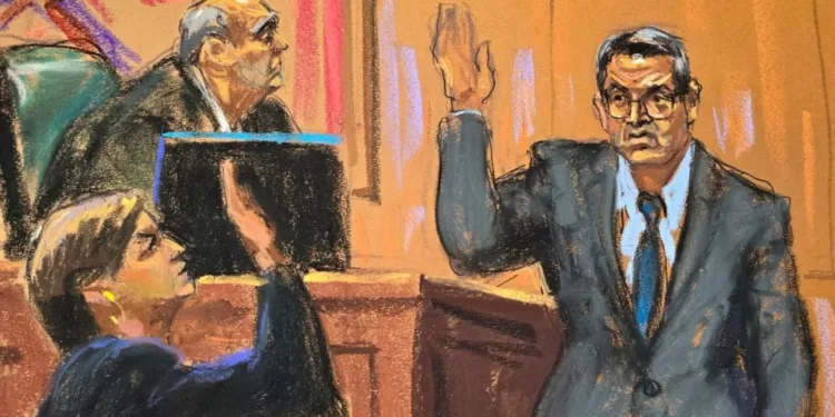 Expresidente hondureño niega en juicio todas las acusaciones y vínculos con los narcos