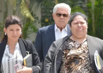 Juez condena a El Diario de Hoy de El Salvador a ofrecer disculpa pública