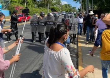 Régimen apuesta a convertir a periodistas en “profesionales en extinción” en Nicaragua