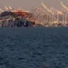 Puente en Estados Unidos se desploma cuando buque carguero lo choca