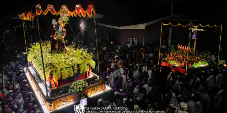 El Papa saluda a hermandad religiosa salvadoreña por sus 420 años