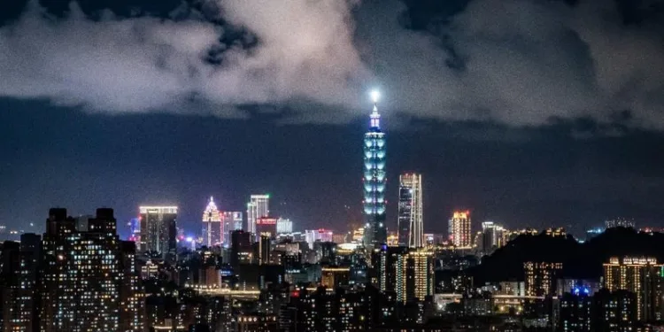 Taiwán promueve becas universitarias en Belice