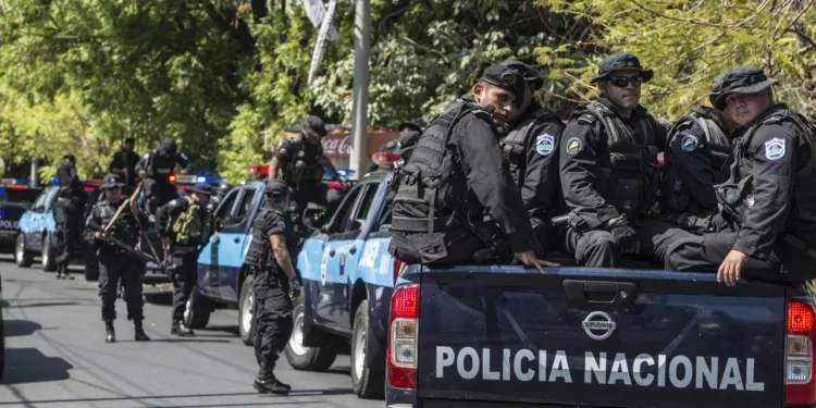 Sacerdotes exiliados en Costa Rica convocan a Viacrucis en solidaridad con migrantes