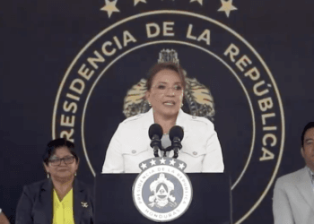 Xiomara Castro, la costumbre del ridículo