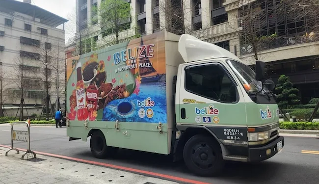 Food truck de Belice recorre Taiwán con sus delicias culinarias