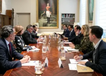 Costa Rica busca inversionistas en España para cerca de $2,000 millones