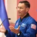 Astronauta de origen salvadoreño llama a juventud a desarrollar su creatividad