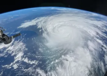 Prevén una temporada de huracanes “extremadamente activa” en el Atlántico