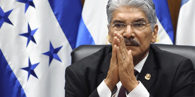 Excandidato presidencial salvadoreño condenado por negociar con pandillas