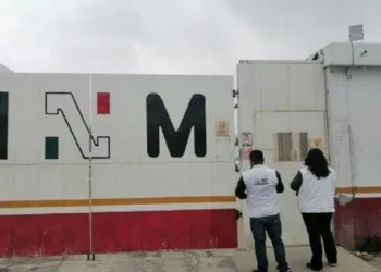 Rescatan a 41 migrantes centroamericanos irregulares en Nuevo León, México
