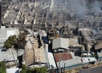 Honduras corre para atender emergencia sanitaria tras incendio de hospital en Roatán