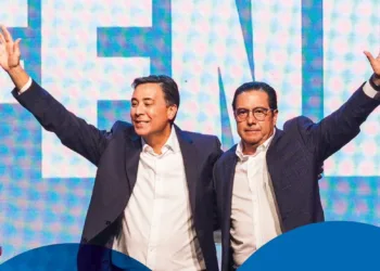 Candidato panameño Melitón Arrocha cierra su campaña dándole apoyo a Torrijos