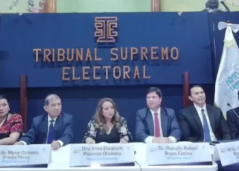 Sala de apelaciones revoca decisión judicial que favorecía a magistrados electorales guatemaltecos