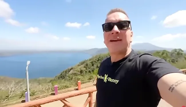 Oscar Alejandro Pérez, el youtuber venezolano que fue arrestado durante la visita a su país.