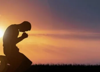 Más del 90 % de los salvadoreños se considera religioso o creyente, según encuesta