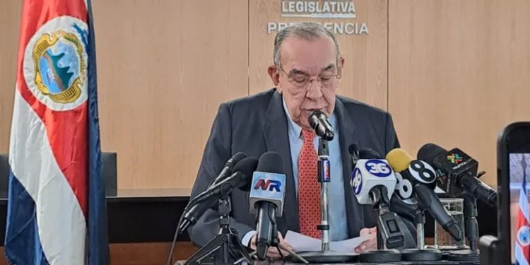 Rodrigo Arias asegura votos para ser renovado como presidente de la Asamblea en Costa Rica