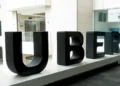 Uber condenada a pagar más de $21 mil por desconexión de conductor en Costa Rica