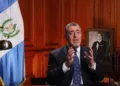Presidente de Guatemala pedirá al Congreso reforma de ley para destituir a la fiscal general