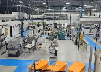 Fabricante de dispositivos médicos inaugura una planta en Costa Rica, su primera operación fuera de EEUU