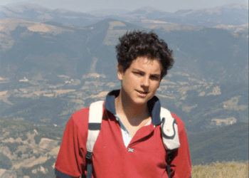 El papa Francisco declara santo a adolescente italiano tras milagro a joven costarricense