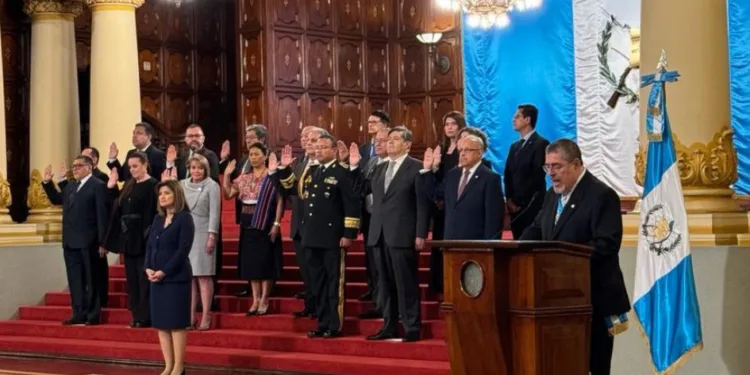 Las bajas del gobierno anticorrupción de Bernardo Arévalo