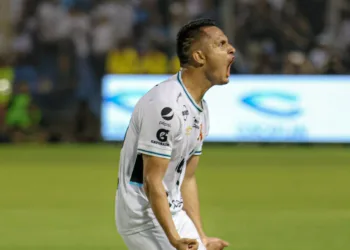 Un Alianza sin piedad se queda con el torneo en El Salvador