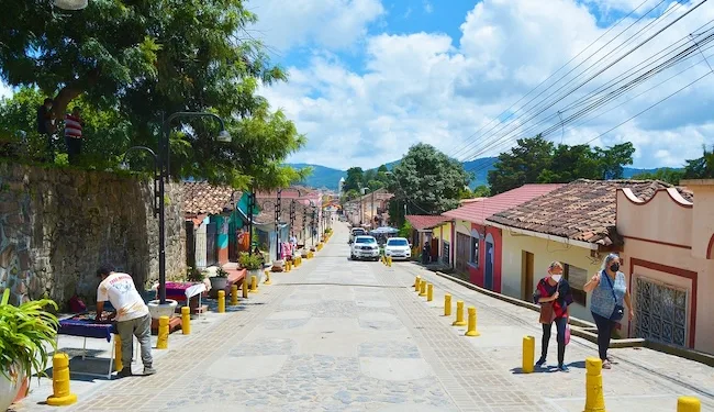 Honduras se queda con menos trabajadores por éxodo migratorio