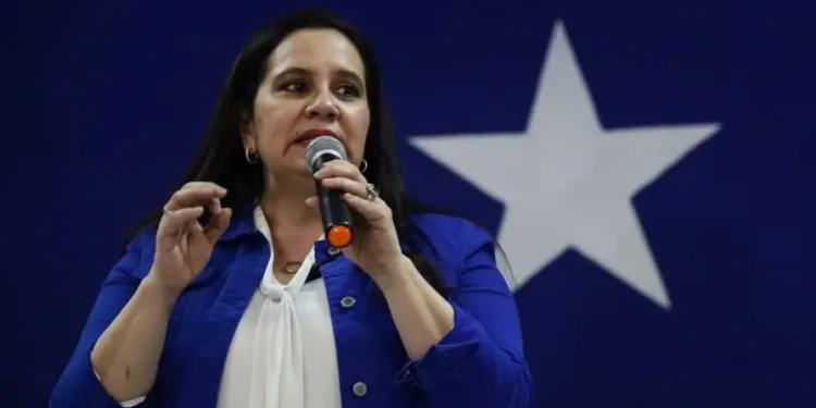 Esposa de expresidente hondureño JOH dice que no espera “nada bueno” de la sentencia en EEUU