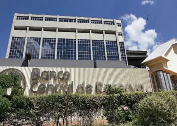 El Salvador se mantiene como la economía con mayor riesgo para invertir en Centroamérica