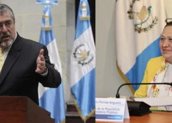Presidente le responde a la fiscal y la disputa guatemalteca parece estar en un ring