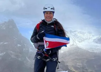 ¡Impresionante!: Ligia Madrigal es la primera tica en conquistar el Everest
