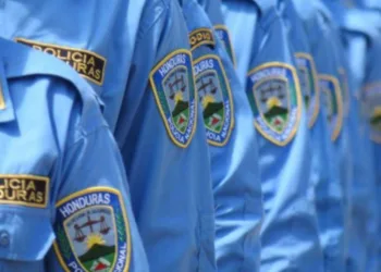 Tres policías hondureños presos por torturar a un hombre y una agente por encubrirlos