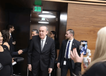 Rodrigo Arias es reelecto como presidente del parlamento costarricense