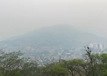 Clases presenciales se reanudan este lunes en Tegucigalpa, pero sigue alerta roja por contaminación