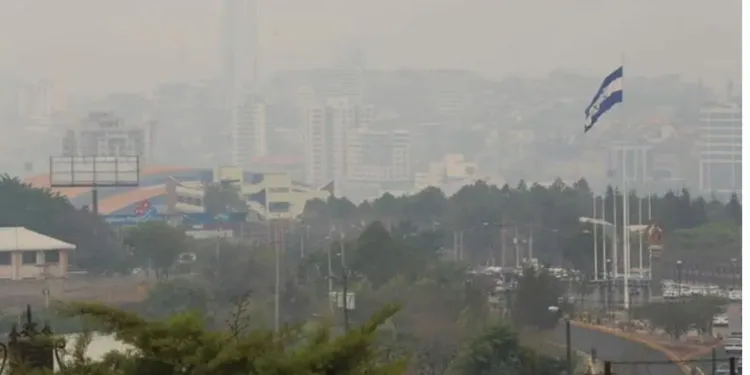 Las clases seguirán suspendidas este viernes en Tegucigalpa debido a elevada contaminación del aire