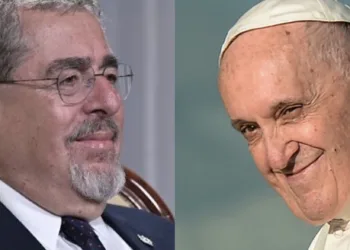 Presidente de Guatemala visitará al Papa Francisco durante gira por Europa