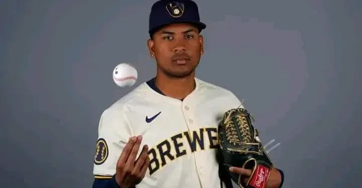 Pelotero de Nicaragua sube a Grandes Ligas