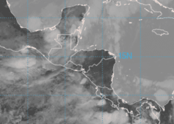 Abundante lluvia y riesgo de inundaciones en gran parte de Centroamérica