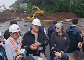 Hasta 6 semanas tomará rehabilitar carretera Palín-Escuintla en Guatemala, anuncia el presidente Arévalo