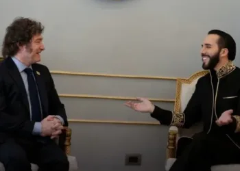 Bukele estuvo rodeado por líderes conservadores en su toma de posesión