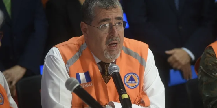 Presidente de Guatemala advierte que esta temporada de lluvias “será histórica”