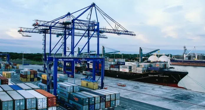 La gremial empresarial más importante de Guatemala presenta amparo por conflicto de puertos