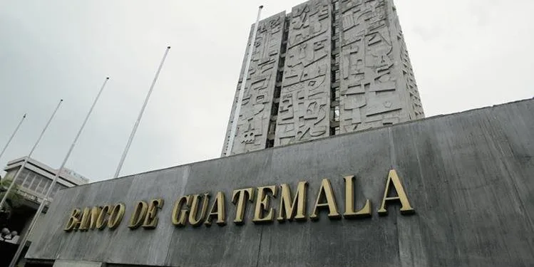 Guatemala cabildea para subir a grado de inversión la calificación soberana