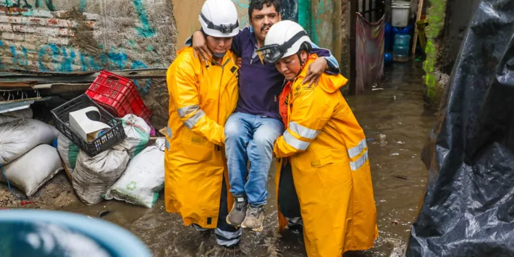 Pronostican más lluvias para parte de Centroamérica por formación de ciclón