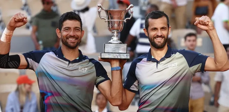 Tenista salvadoreño Marcelo Arévalo campeón en dobles en Roland Garros