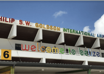 Aeropuerto de Belice permanece abierto pese a llegada de Beryl