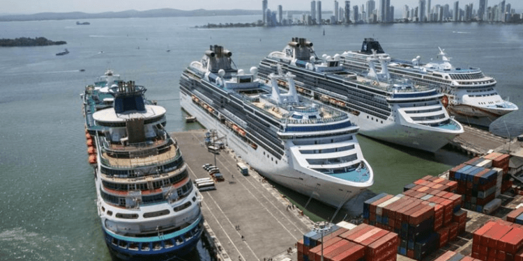 Panamá espera unos 200 cruceros en la próxima temporada