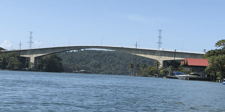 El estratégico puente de Río Dulce, en Guatemala, presenta daños “severos” y “preocupantes”